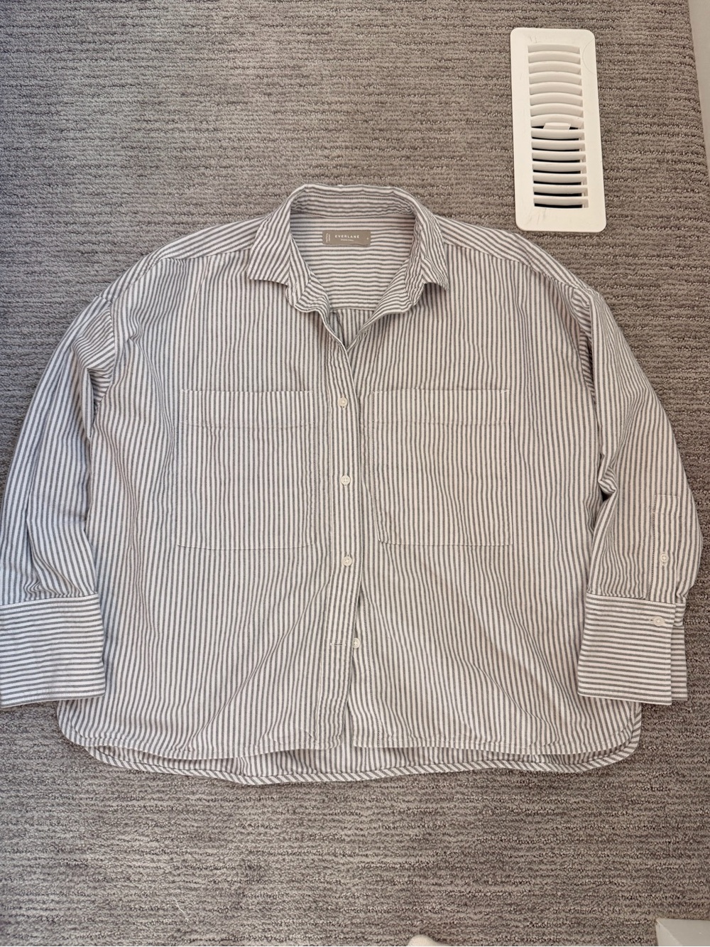 Everlane Boxy Oxford Button-Up Shirt - Gray/White